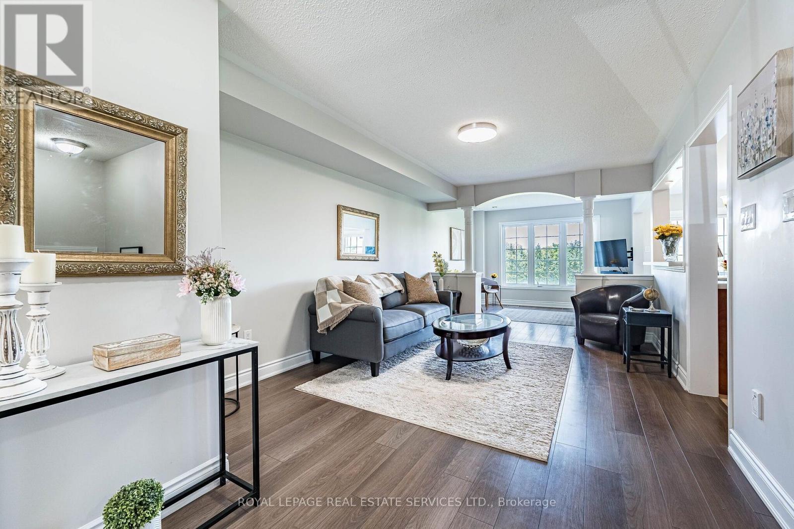 26 Bay Breeze Drive, Brampton, Ontario  L6R 0M1 - Photo 9 - W13762484