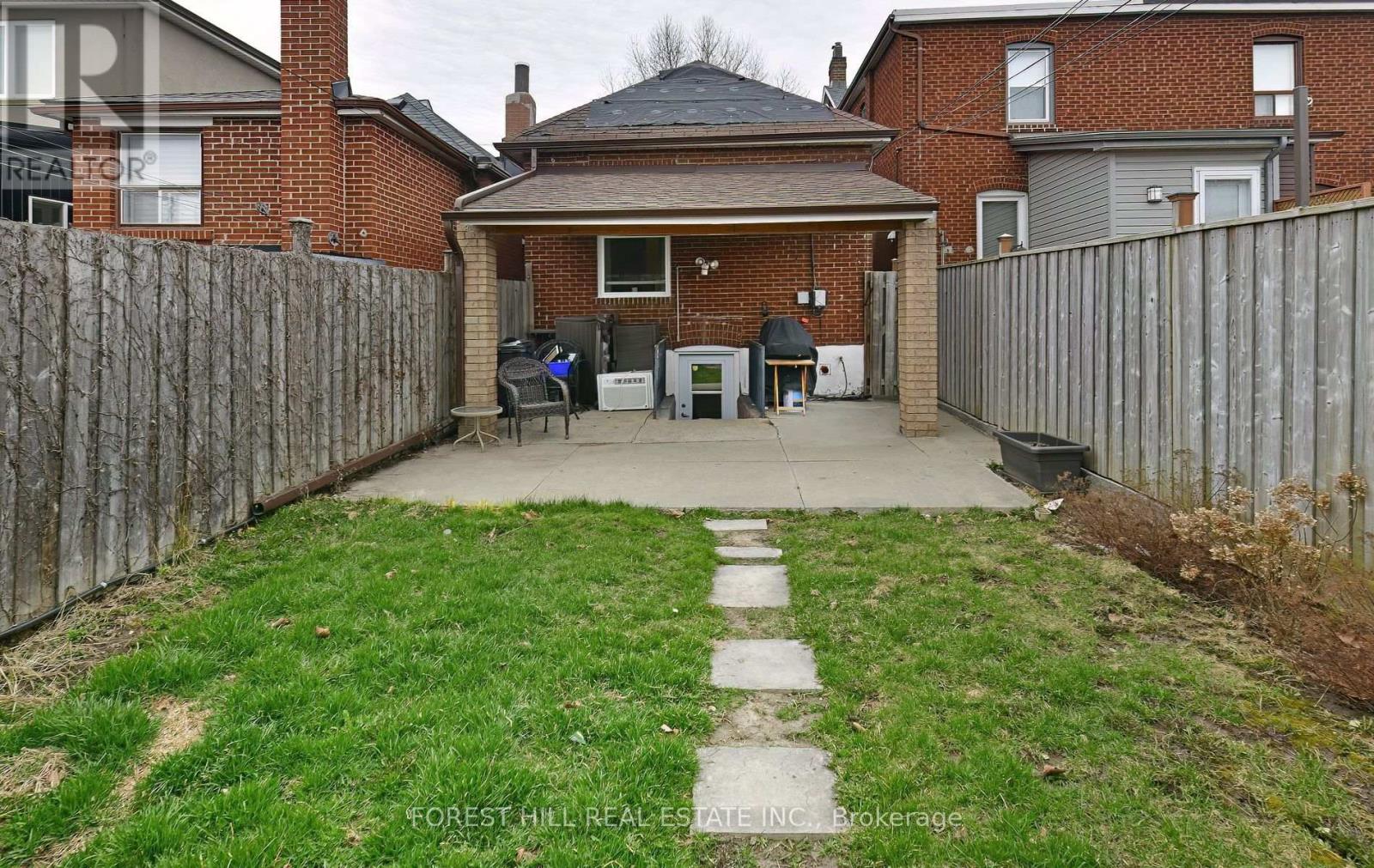 120 Earlscourt Avenue, Toronto, Ontario  M6E 4A9 - Photo 12 - W13762518