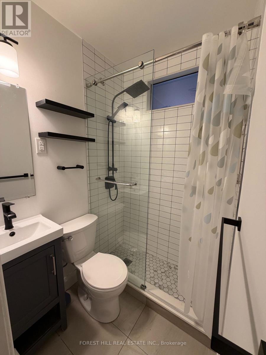 120 Earlscourt Avenue, Toronto, Ontario  M6E 4A9 - Photo 7 - W13762518