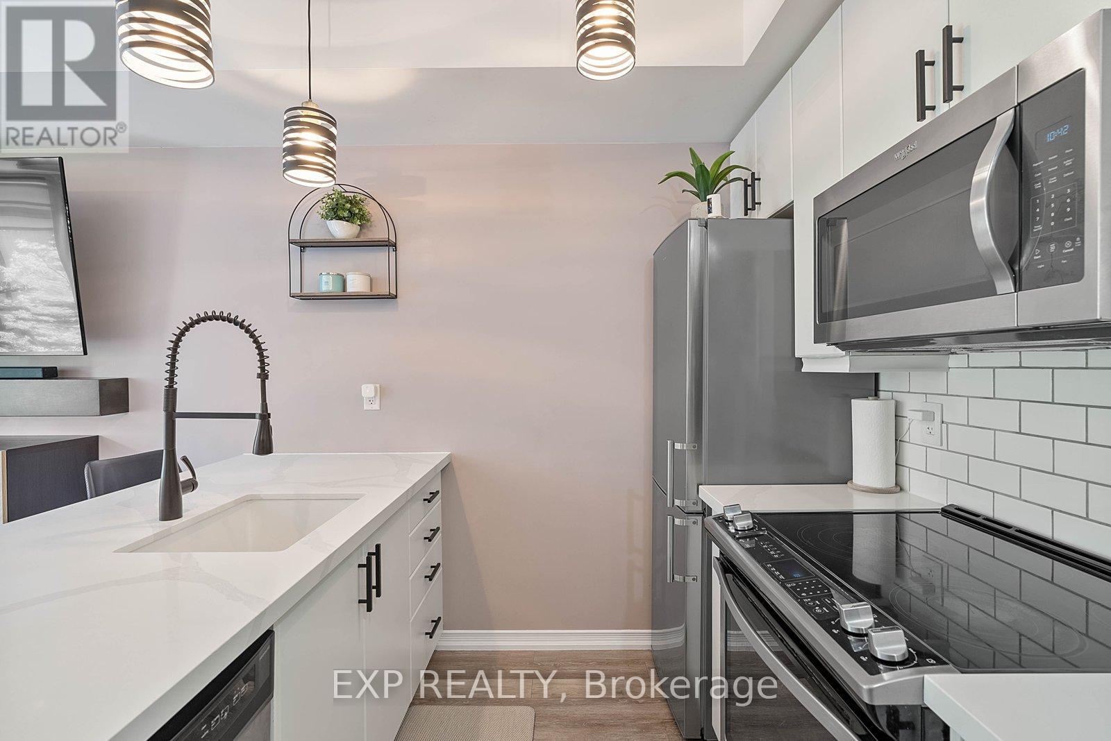 89 - 30 Fieldway Road, Toronto, Ontario  M8Z 0E3 - Photo 7 - W13762530