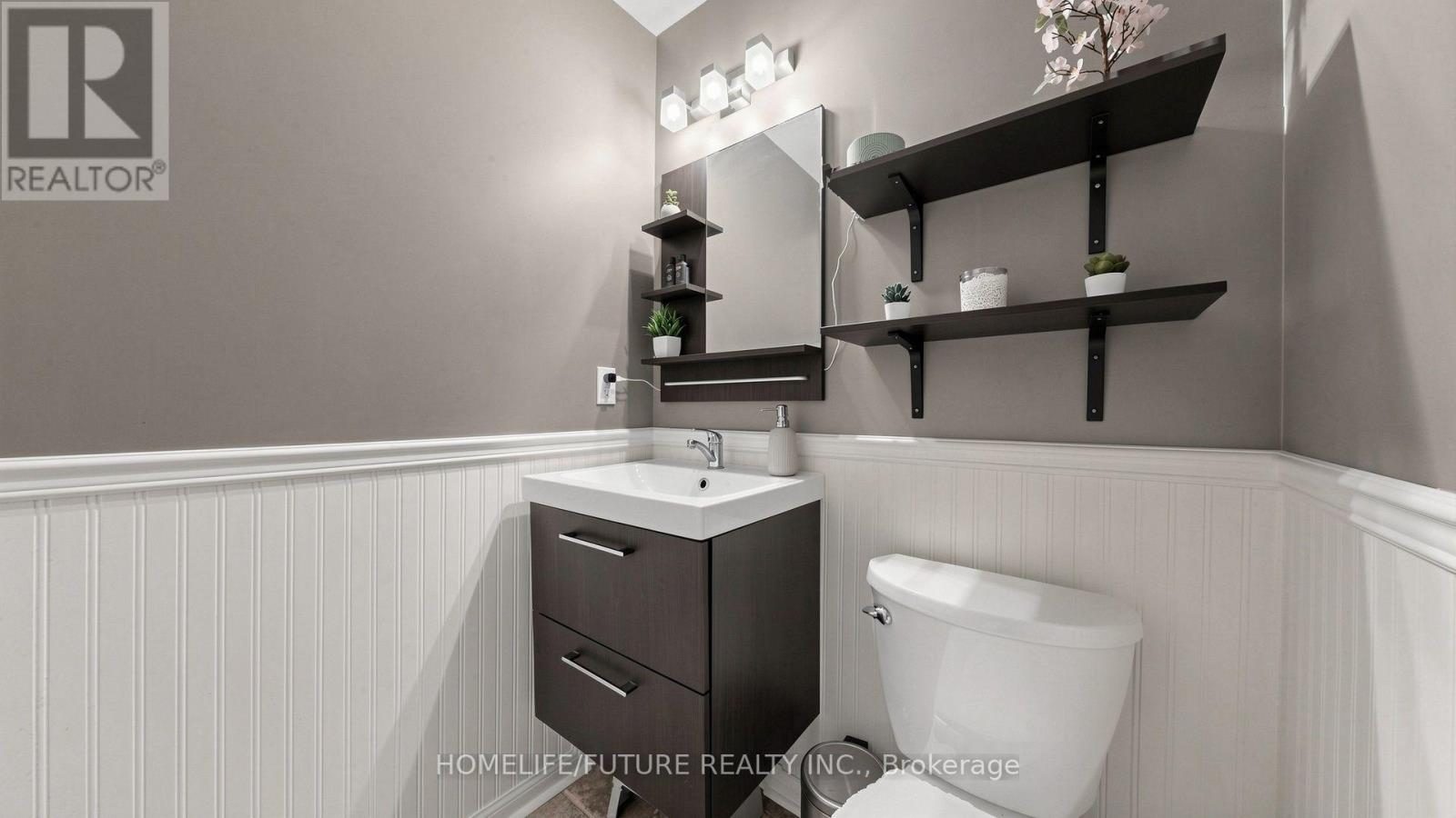 2440 Hollybrook Drive, Oakville, Ontario  L6M 4S8 - Photo 17 - W13762568