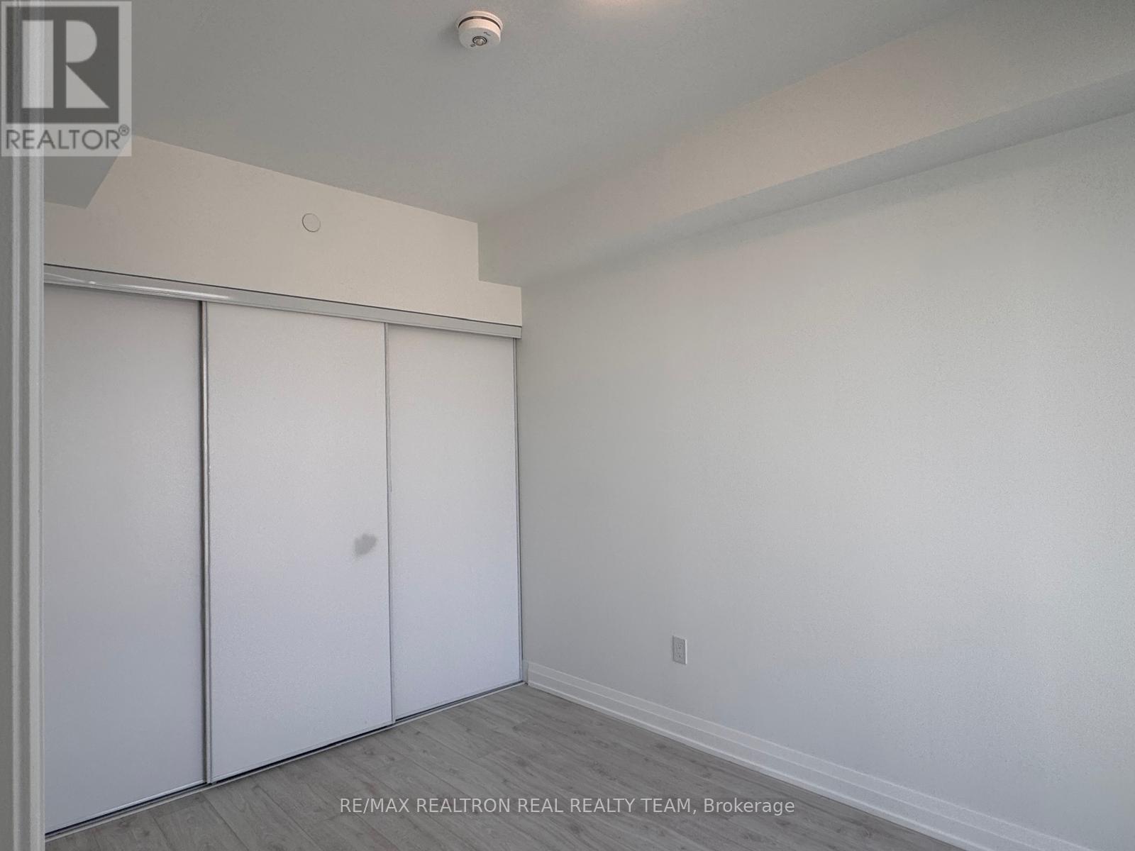 523 - 412 Silver Maple Road, Oakville, Ontario  L6H 7X8 - Photo 18 - W13762600