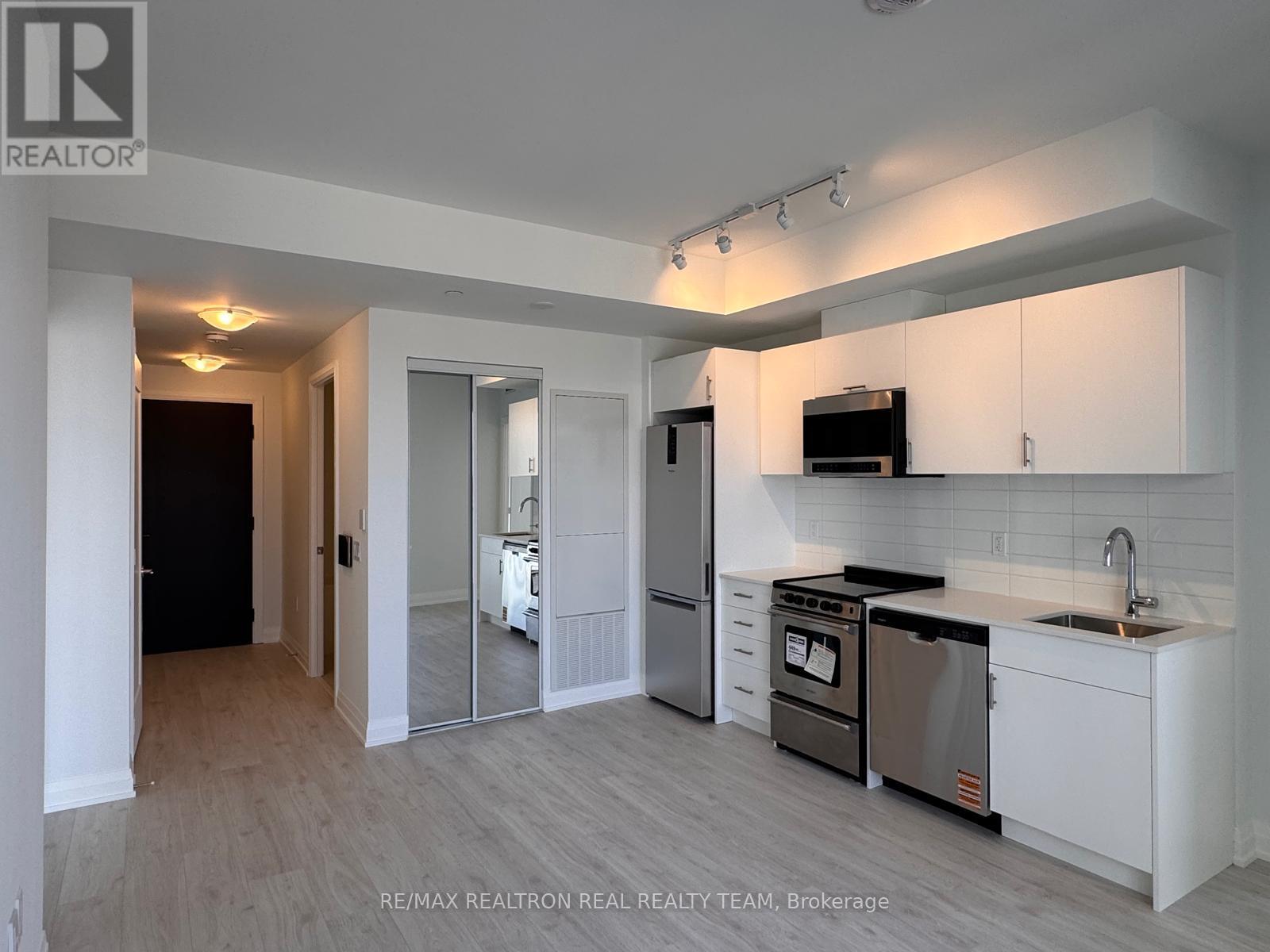 523 - 412 Silver Maple Road, Oakville, Ontario  L6H 7X8 - Photo 7 - W13762600