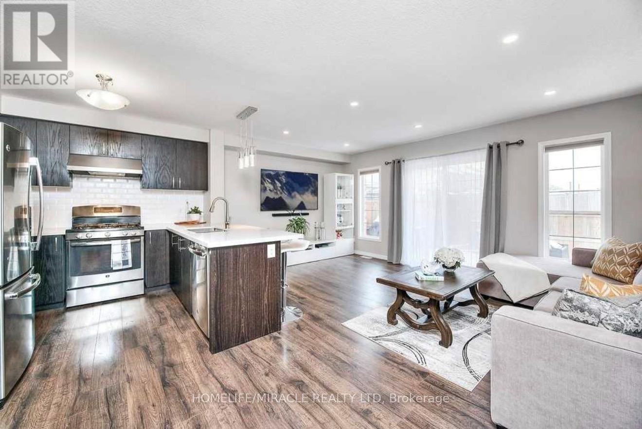132 Maitland Street, Kitchener, Ontario  N2R 0C2 - Photo 1 - X13762362