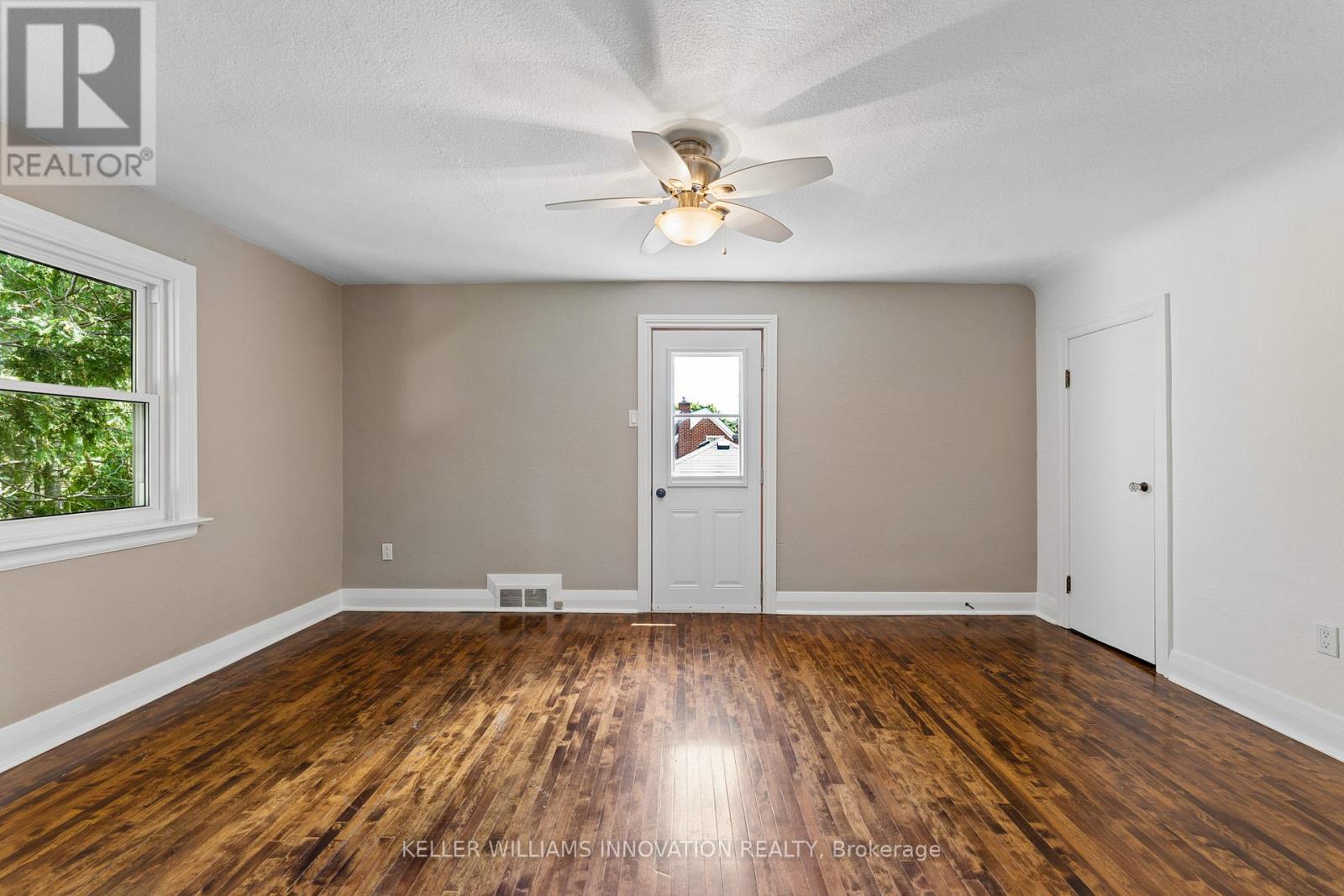 580 Weber Street E, Kitchener, Ontario  N2H 1G8 - Photo 28 - X13762476