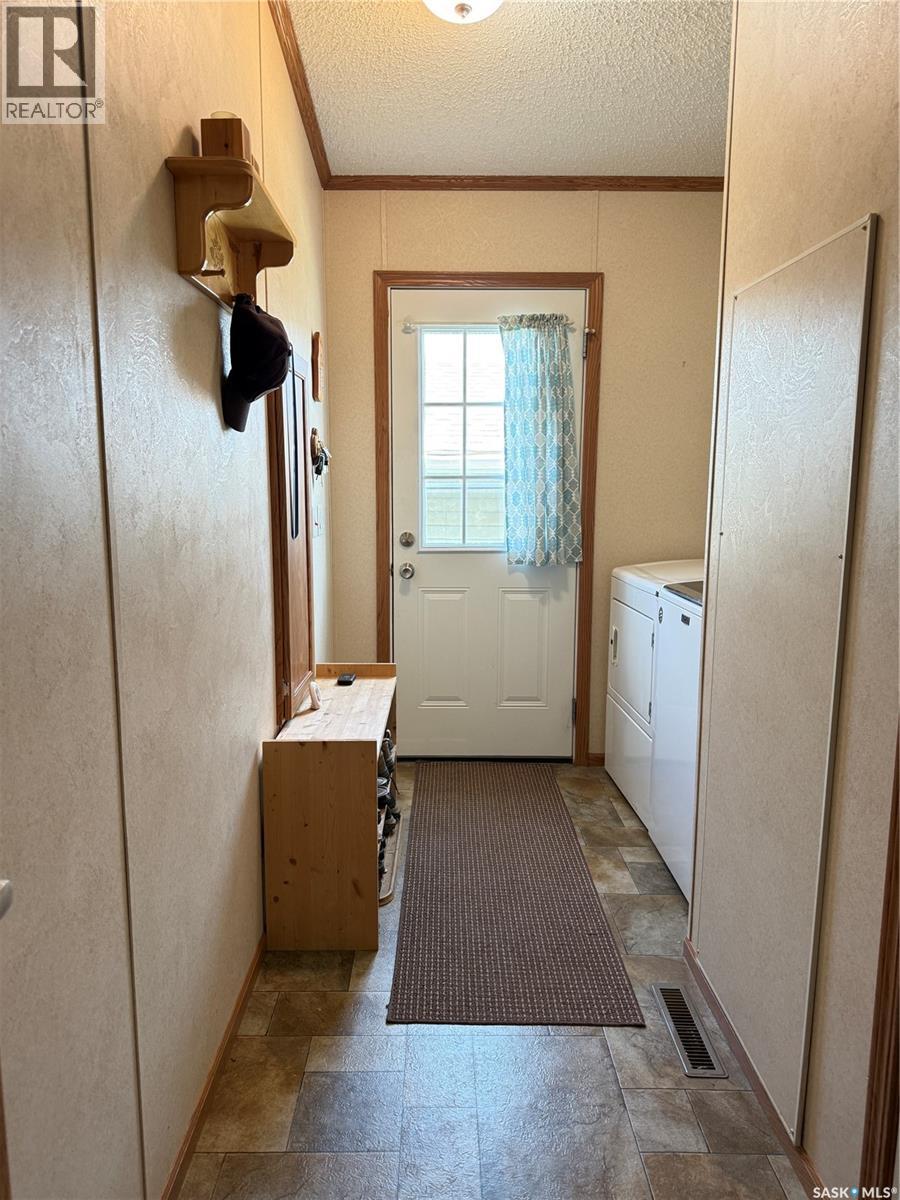 51 Harbour View Drive, Cymri Rm No. 36, Saskatchewan  S0C 1S0 - Photo 3 - SK047986