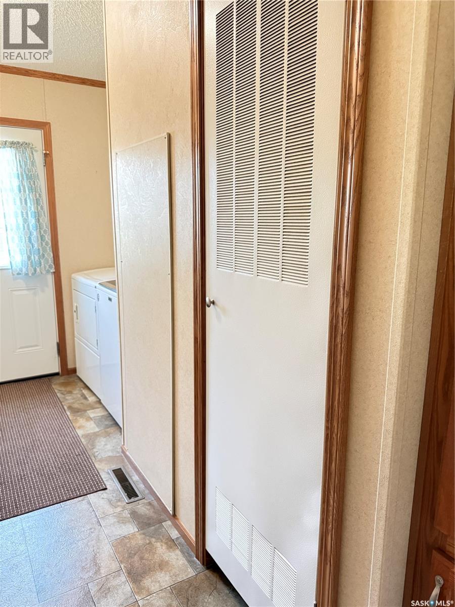 51 Harbour View Drive, Cymri Rm No. 36, Saskatchewan  S0C 1S0 - Photo 4 - SK047986