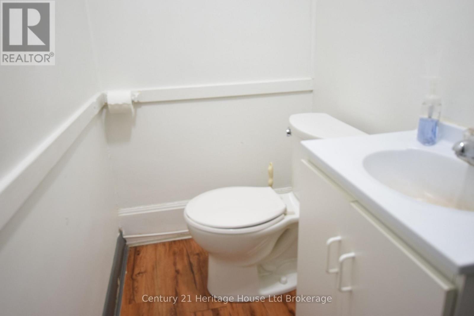 361 Dundas Street, Woodstock, Ontario  N4S 1B6 - Photo 12 - X13227286