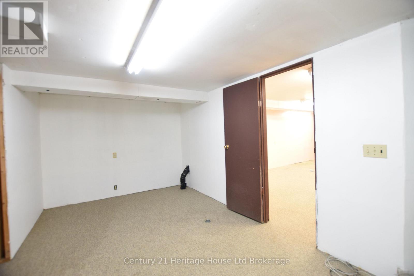 361 Dundas Street, Woodstock, Ontario  N4S 1B6 - Photo 21 - X13227286