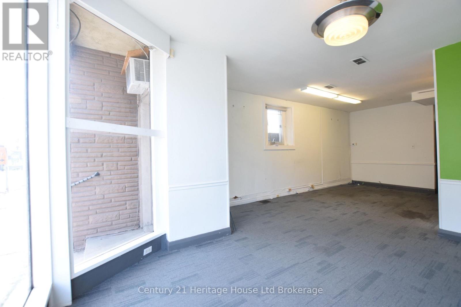 361 Dundas Street, Woodstock, Ontario  N4S 1B6 - Photo 6 - X13227286