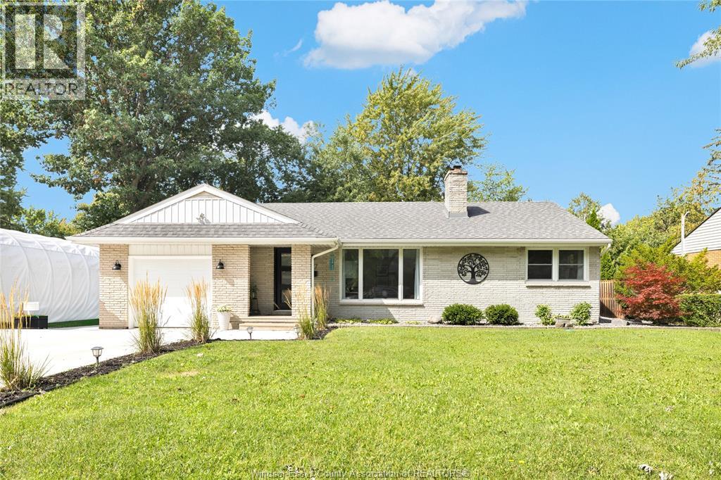 227 ST. MARKS, Tecumseh, Ontario