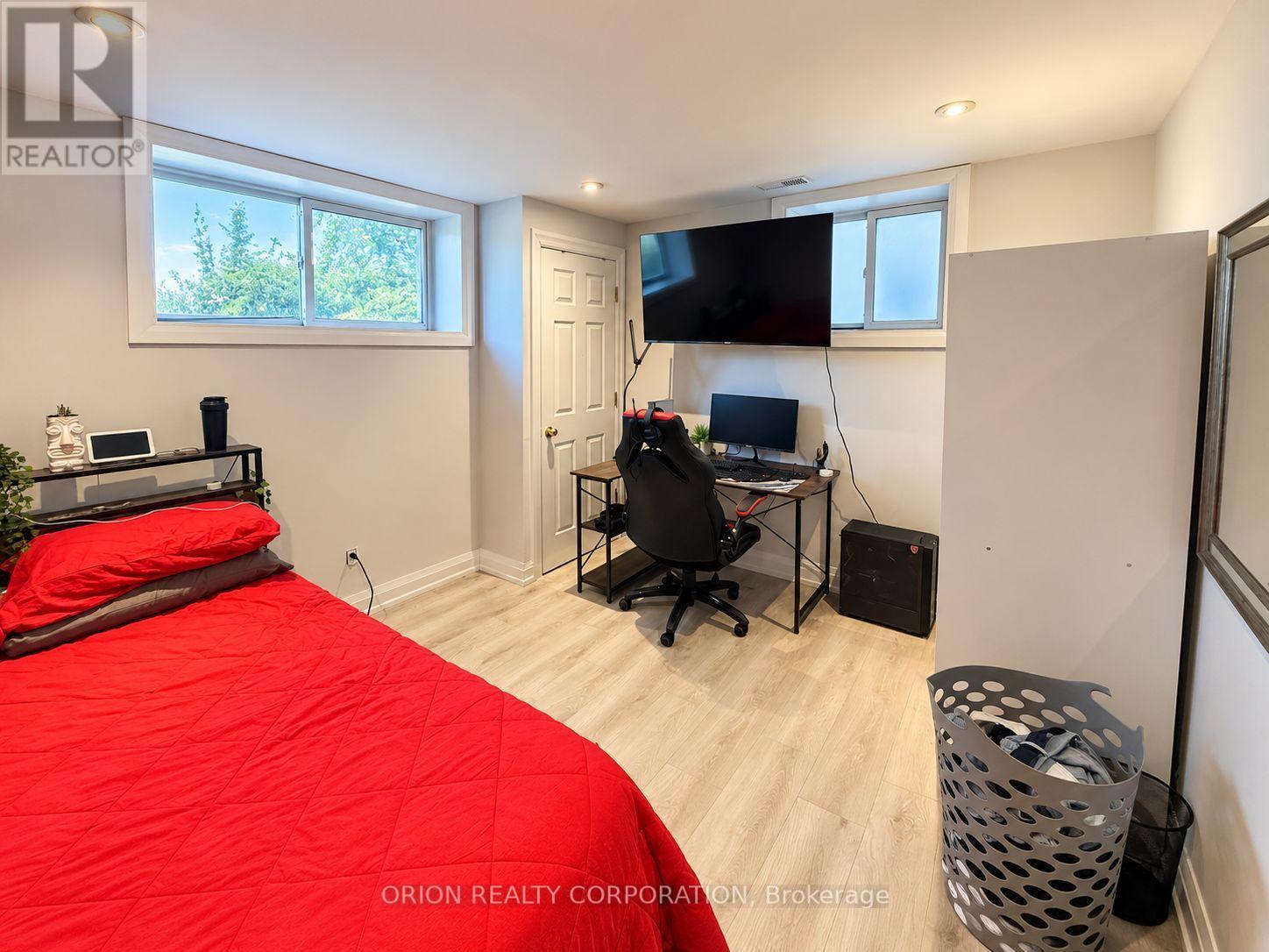 1267 Fisher Avenue, Burlington, Ontario  L7P 2L5 - Photo 25 - W13761146