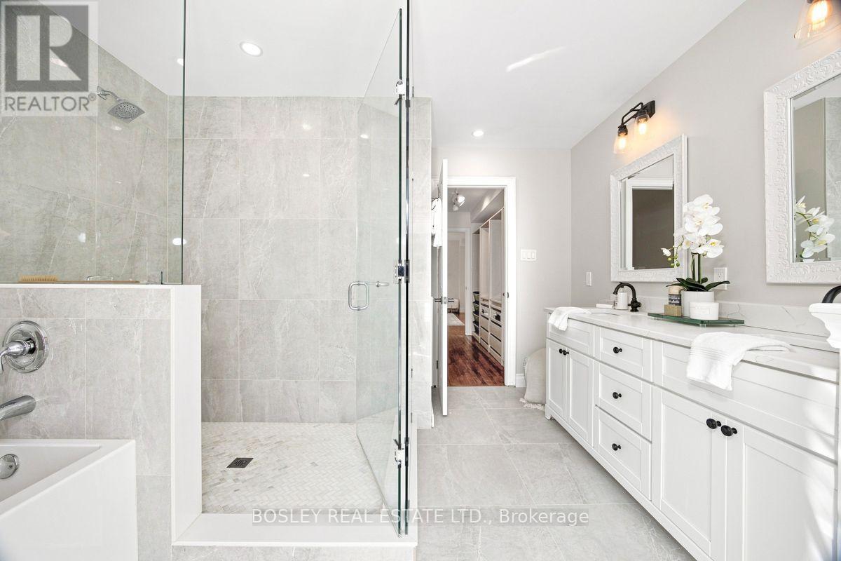 3 - 64 Old Mill Terrace, Toronto, Ontario  M8X 1A2 - Photo 38 - W13762486