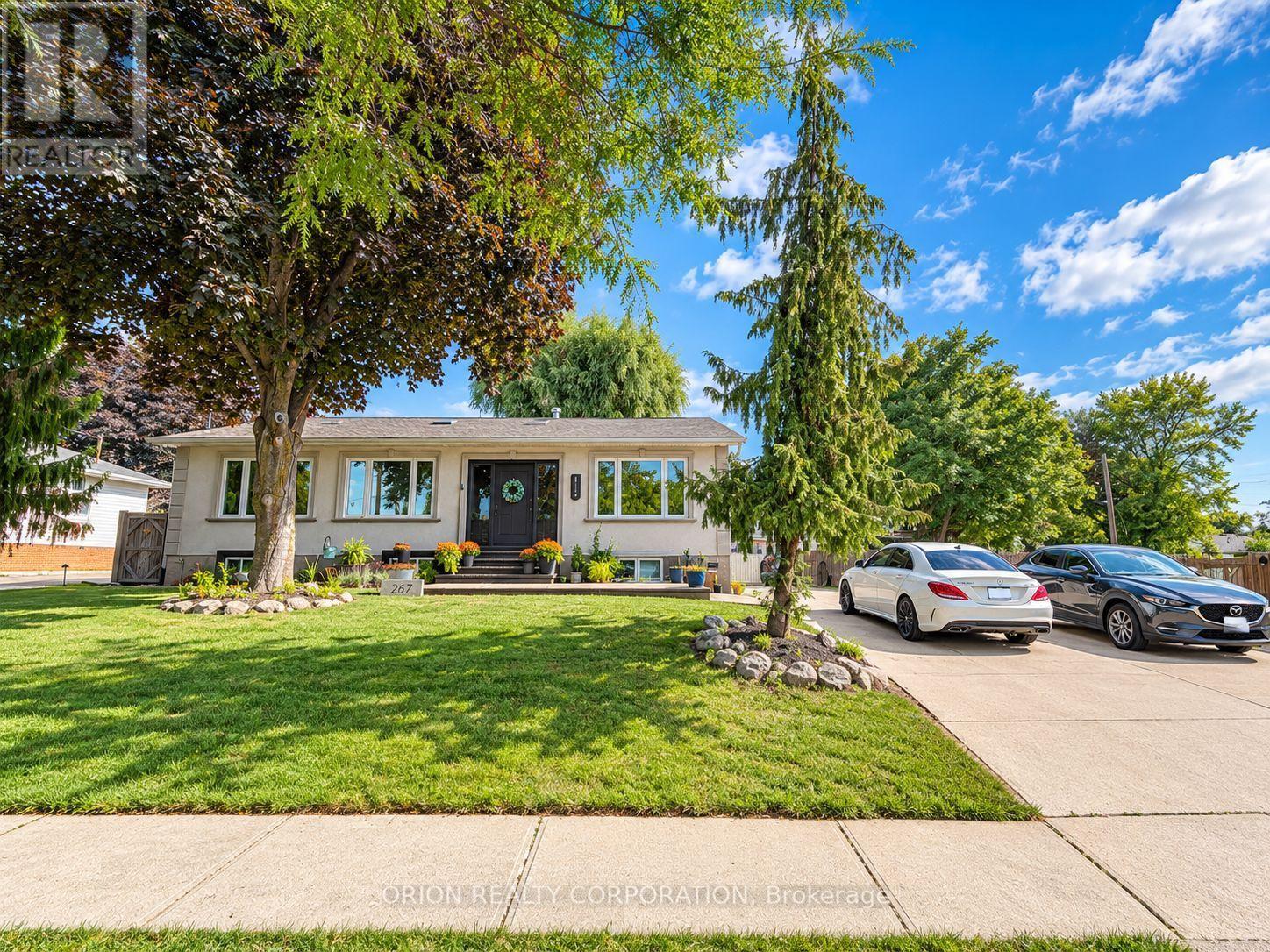 1267 Fisher Avenue, Burlington, Ontario  L7P 2L5 - Photo 2 - W13761146