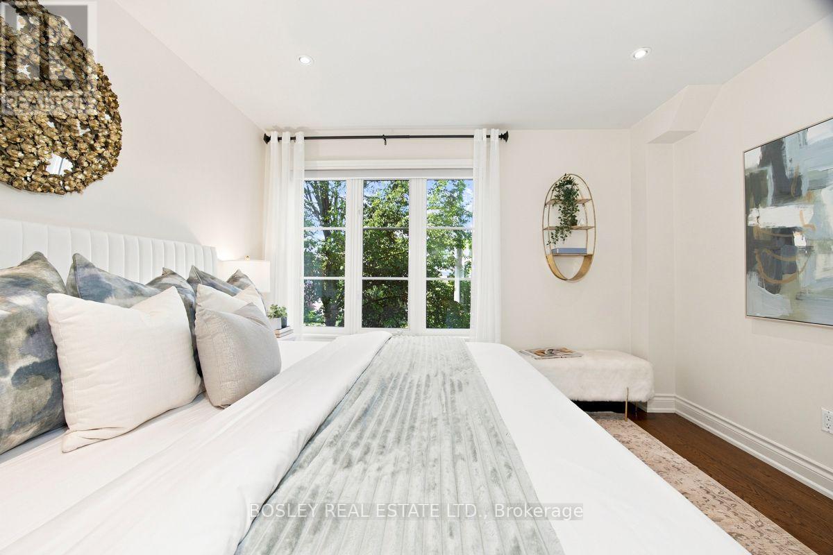 3 - 64 Old Mill Terrace, Toronto, Ontario  M8X 1A2 - Photo 33 - W13762486