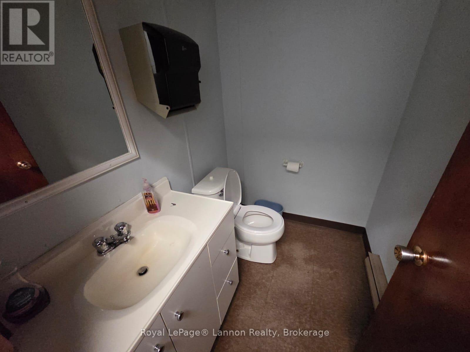 905 Commerce Street S, Thunder Bay, Ontario  P7E 6E8 - Photo 29 - X13239132