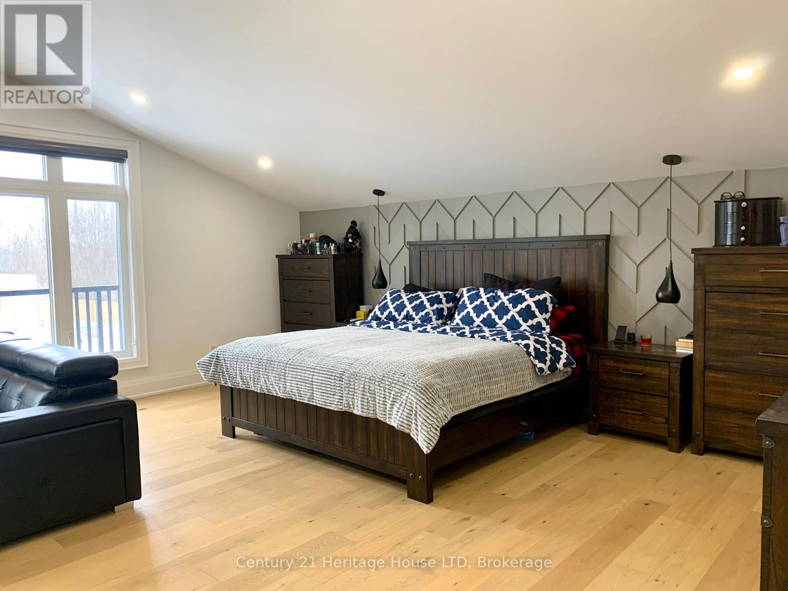 9785 Niagara River Parkway, Niagara Falls, Ontario  L2E 6S6 - Photo 21 - X13762680