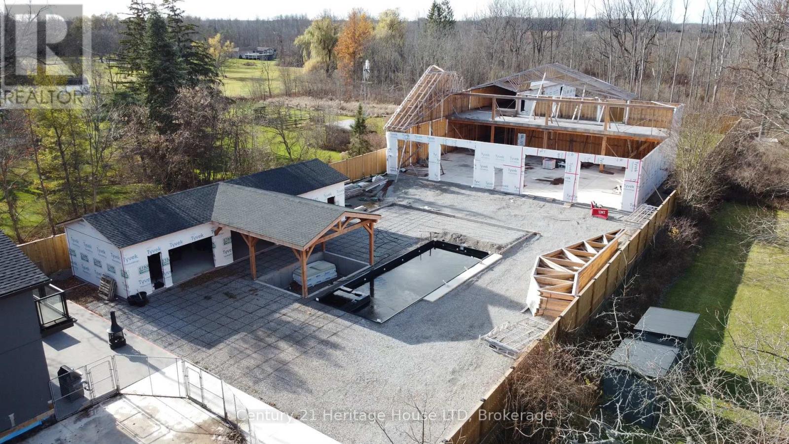 9785 Niagara River Parkway, Niagara Falls, Ontario  L2E 6S6 - Photo 4 - X13762680