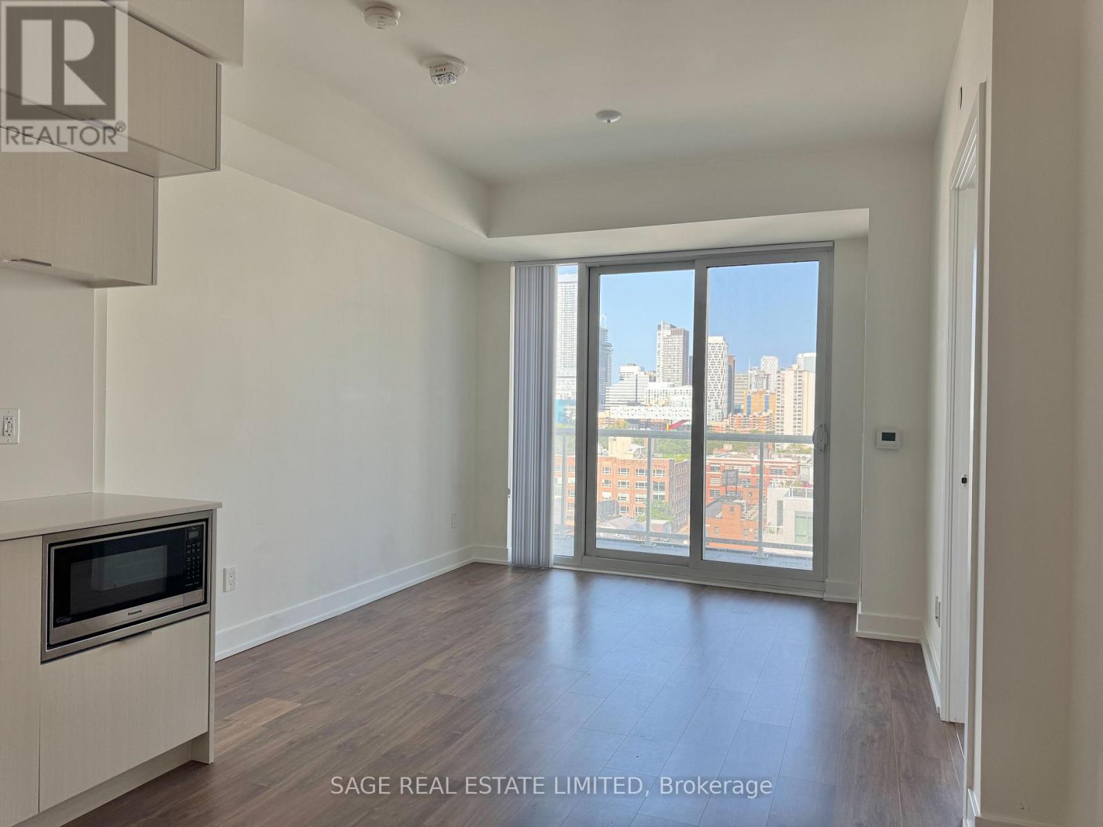1111 - 80 Vanauley Street, Toronto, Ontario  M5T 0C9 - Photo 12 - C13762634