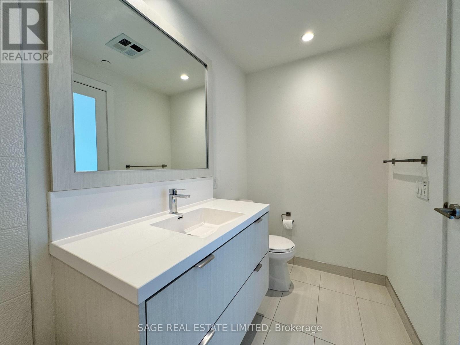 1111 - 80 Vanauley Street, Toronto, Ontario  M5T 0C9 - Photo 34 - C13762634