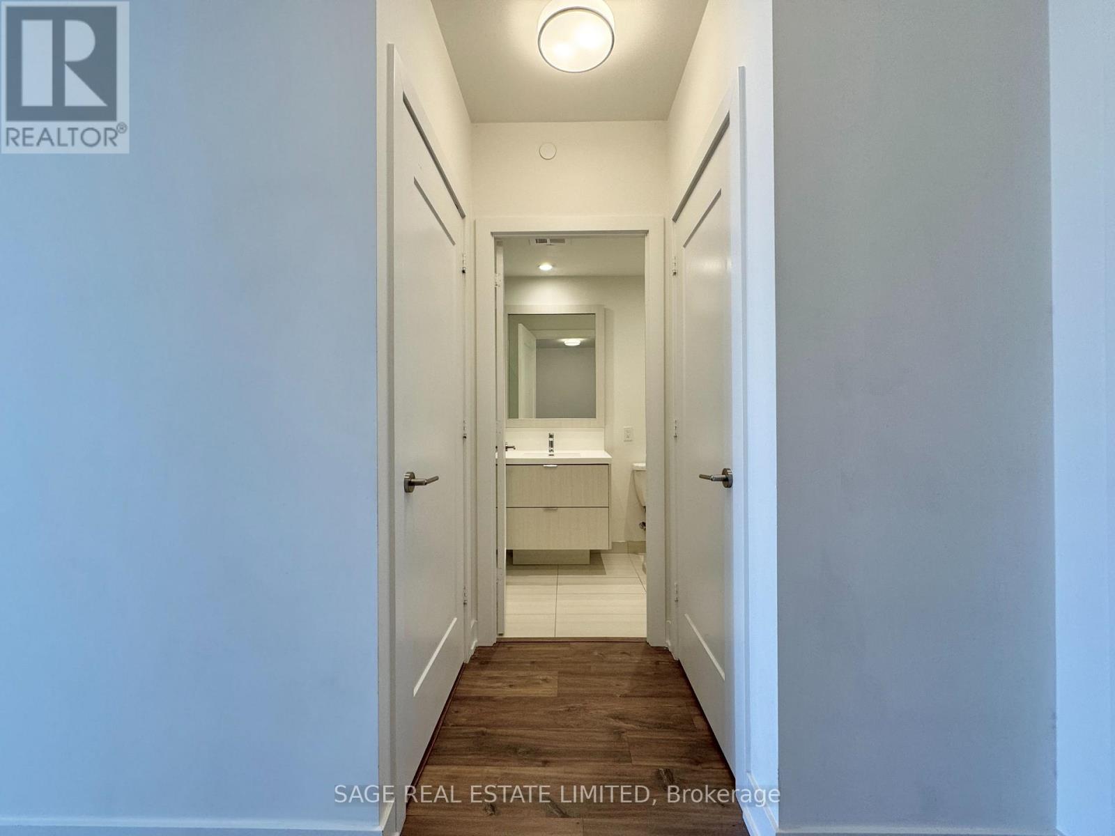 1111 - 80 Vanauley Street, Toronto, Ontario  M5T 0C9 - Photo 4 - C13762634
