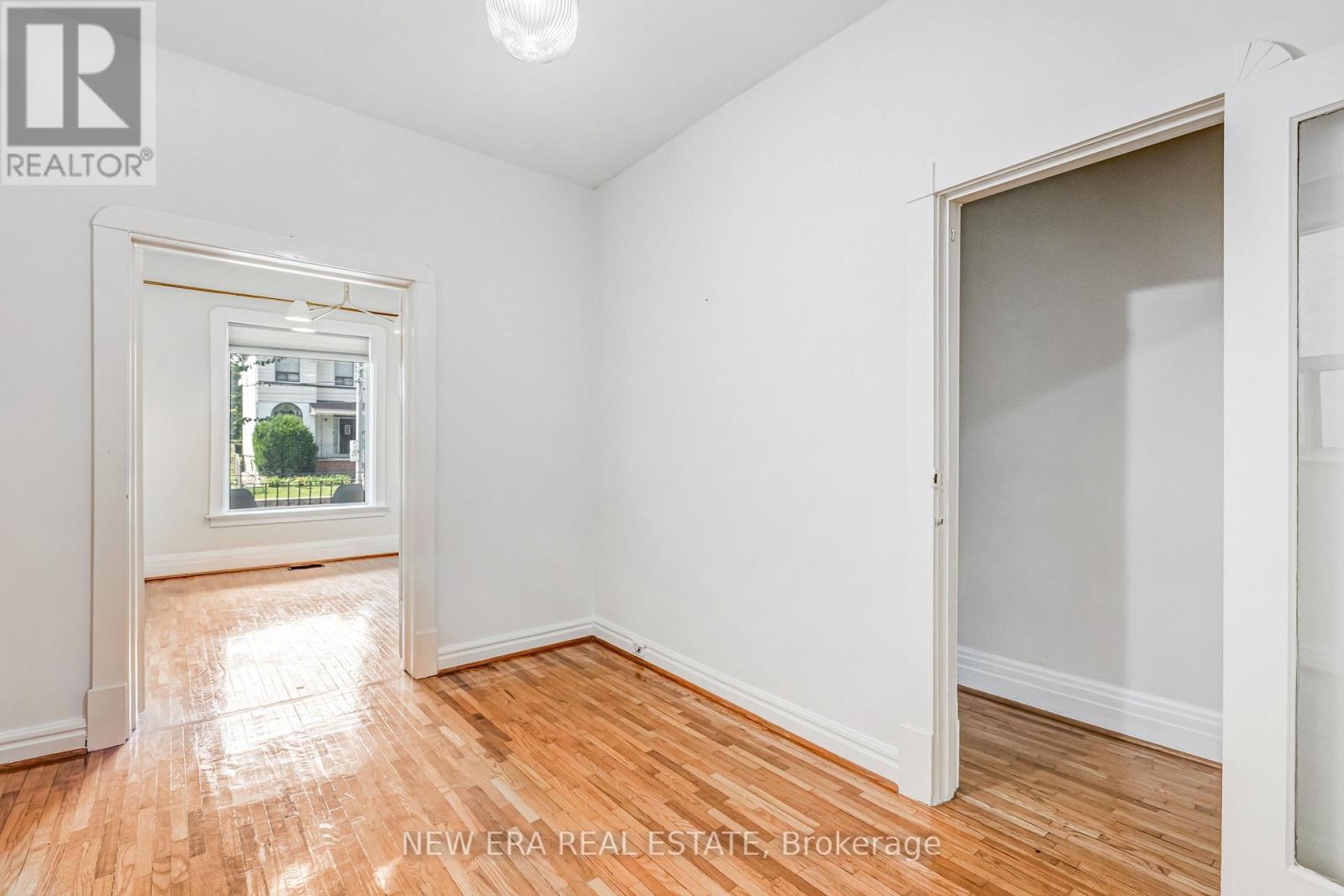 393 Ossington Avenue, Toronto, Ontario  M6J 3A6 - Photo 9 - C13762708