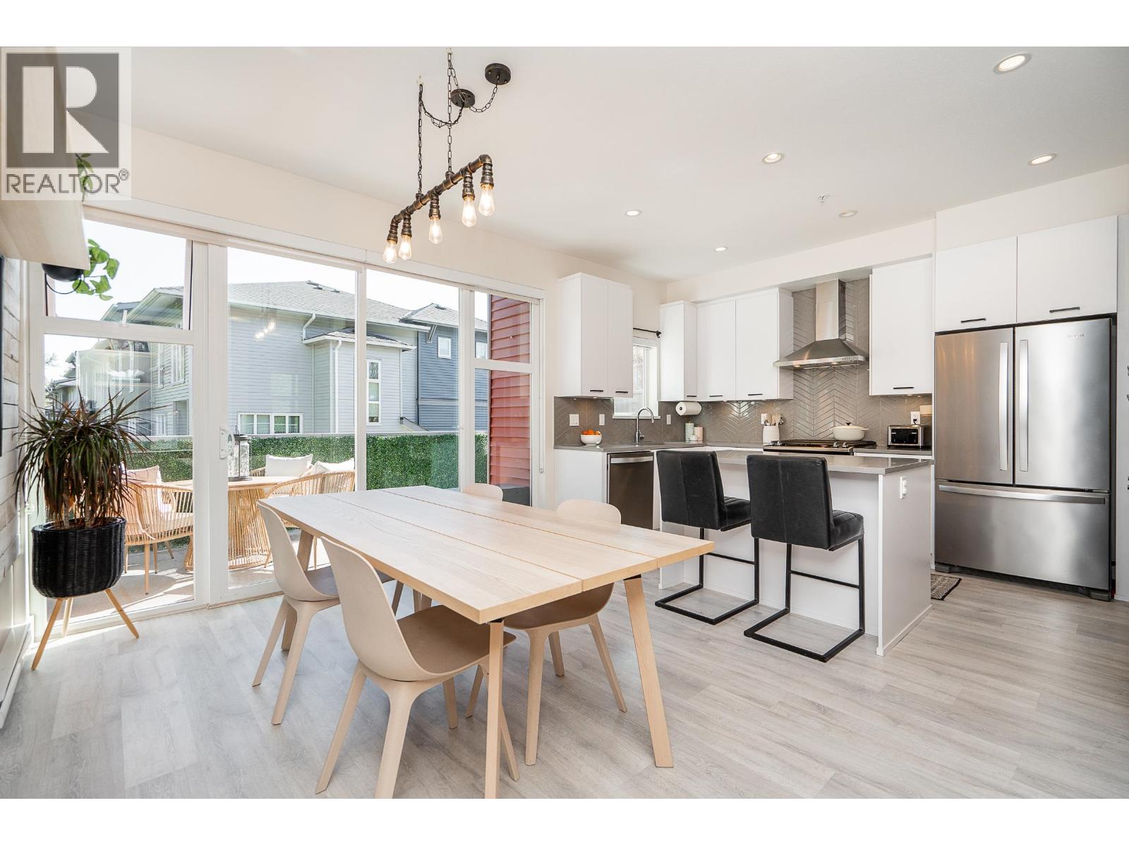 6 24076 112 AVENUE, maple ridge, British Columbia