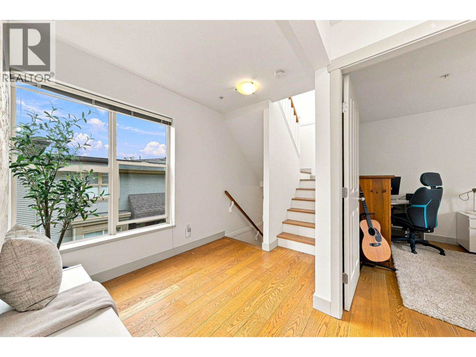 19 3737 Pender Street, Burnaby, British Columbia  V5C 2L2 - Photo 22 - R3163360