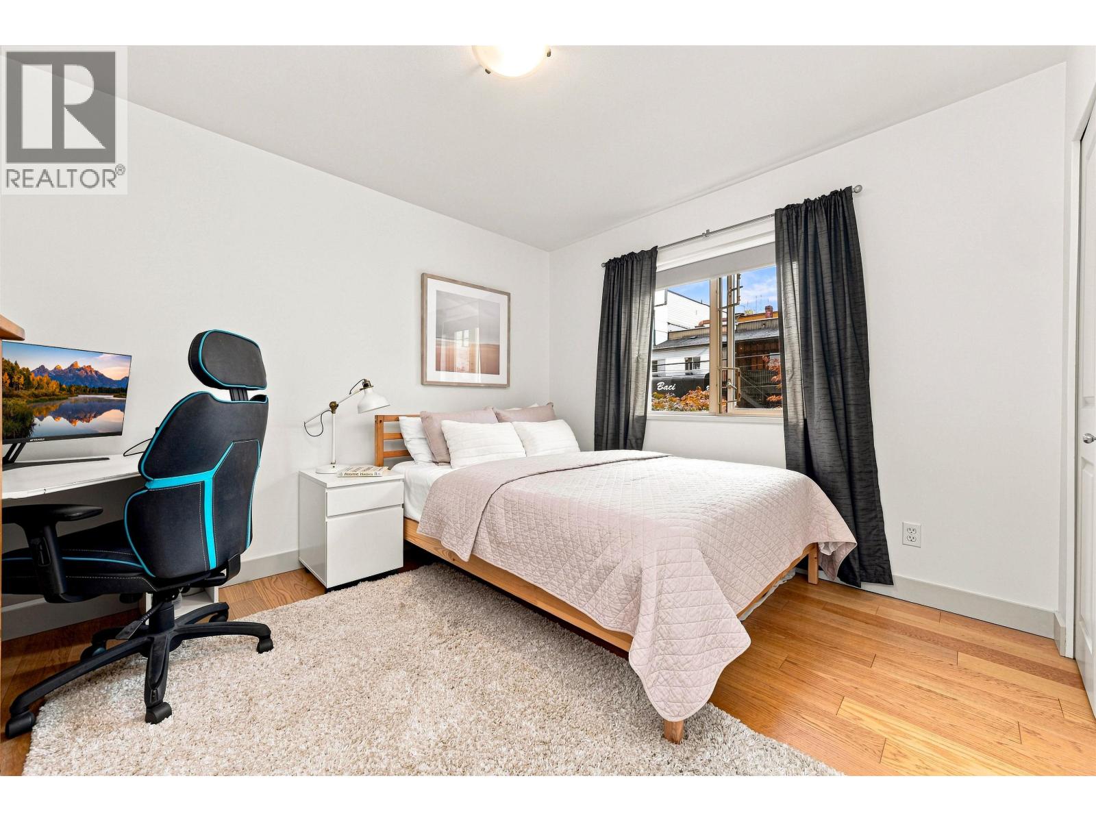 19 3737 Pender Street, Burnaby, British Columbia  V5C 2L2 - Photo 23 - R3163360
