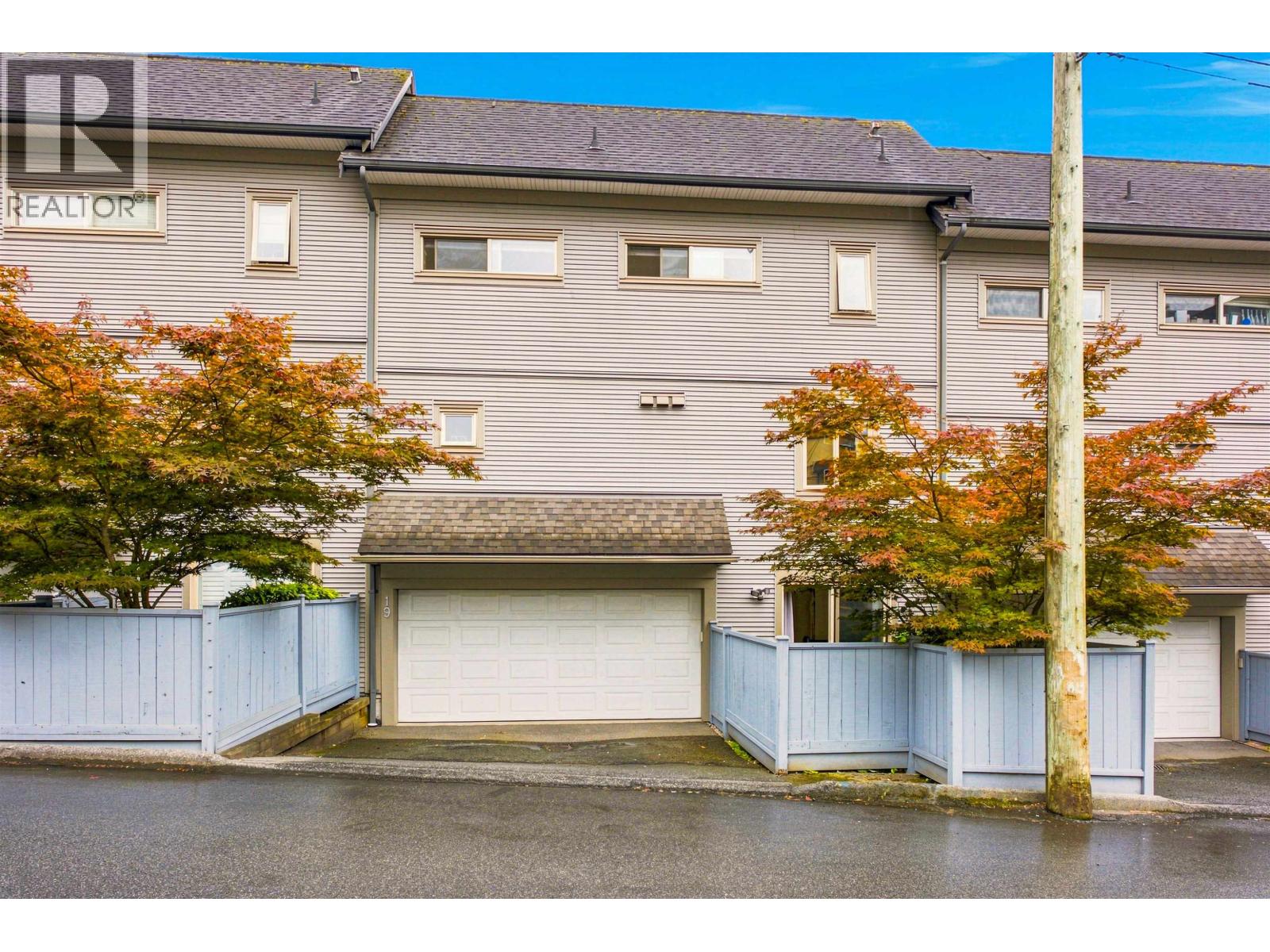 19 3737 Pender Street, Burnaby, British Columbia  V5C 2L2 - Photo 27 - R3163360