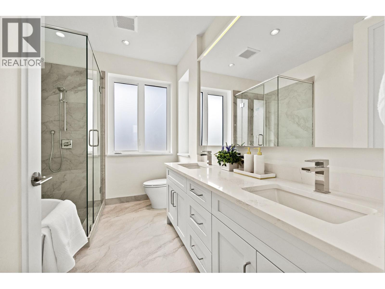 5079 Elgin Street, Vancouver, British Columbia  V5W 3J7 - Photo 17 - R3163361