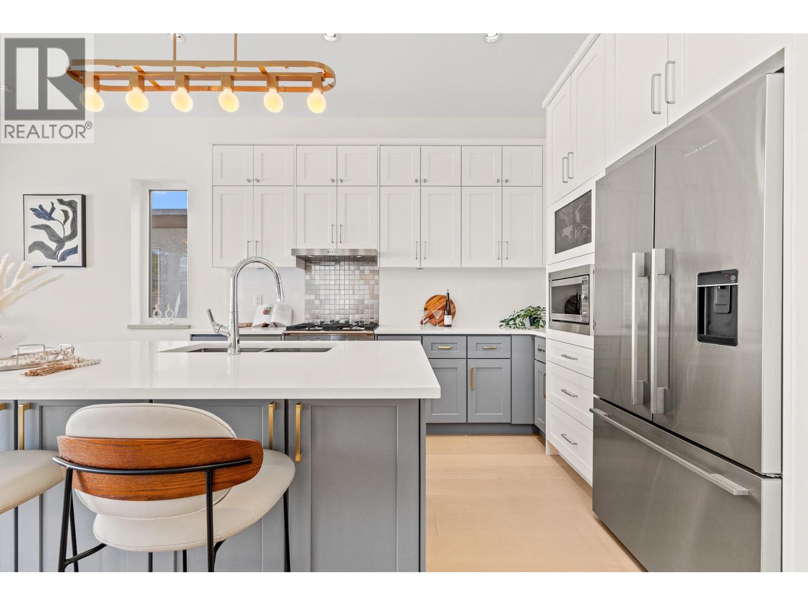 5079 Elgin Street, Vancouver, British Columbia  V5W 3J7 - Photo 6 - R3163361