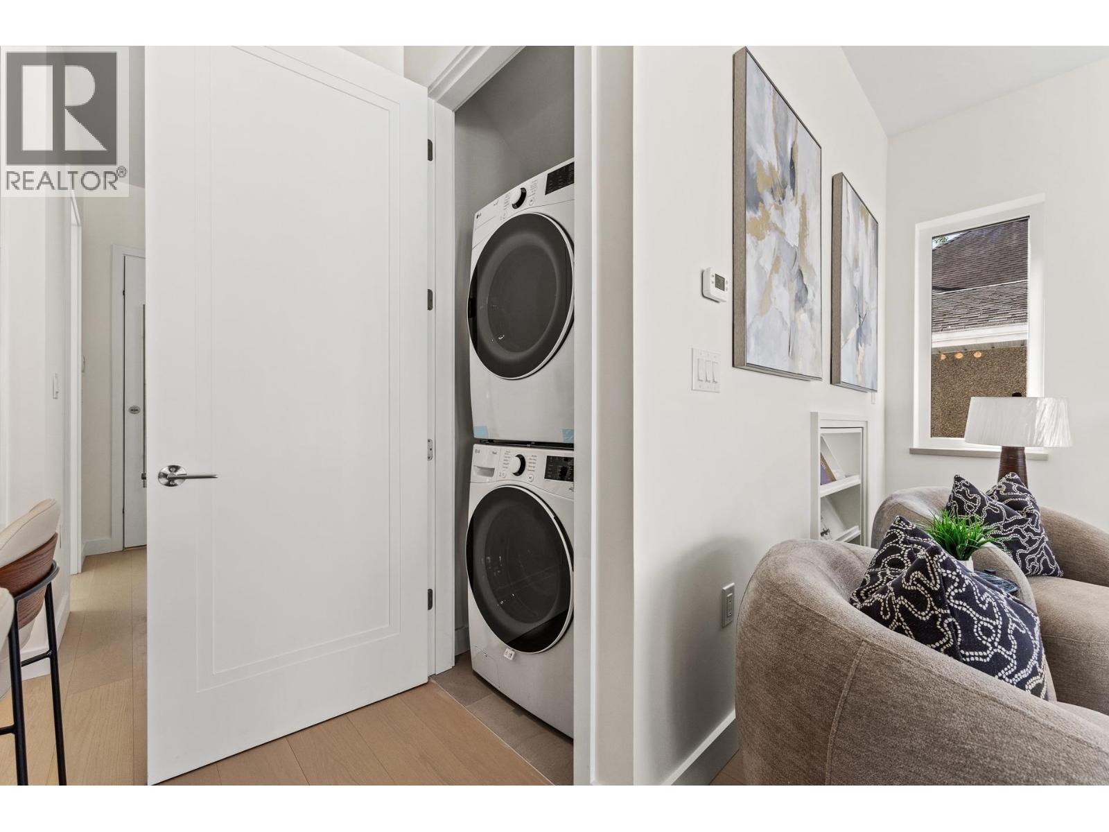 5079 Elgin Street, Vancouver, British Columbia  V5W 3J7 - Photo 8 - R3163361