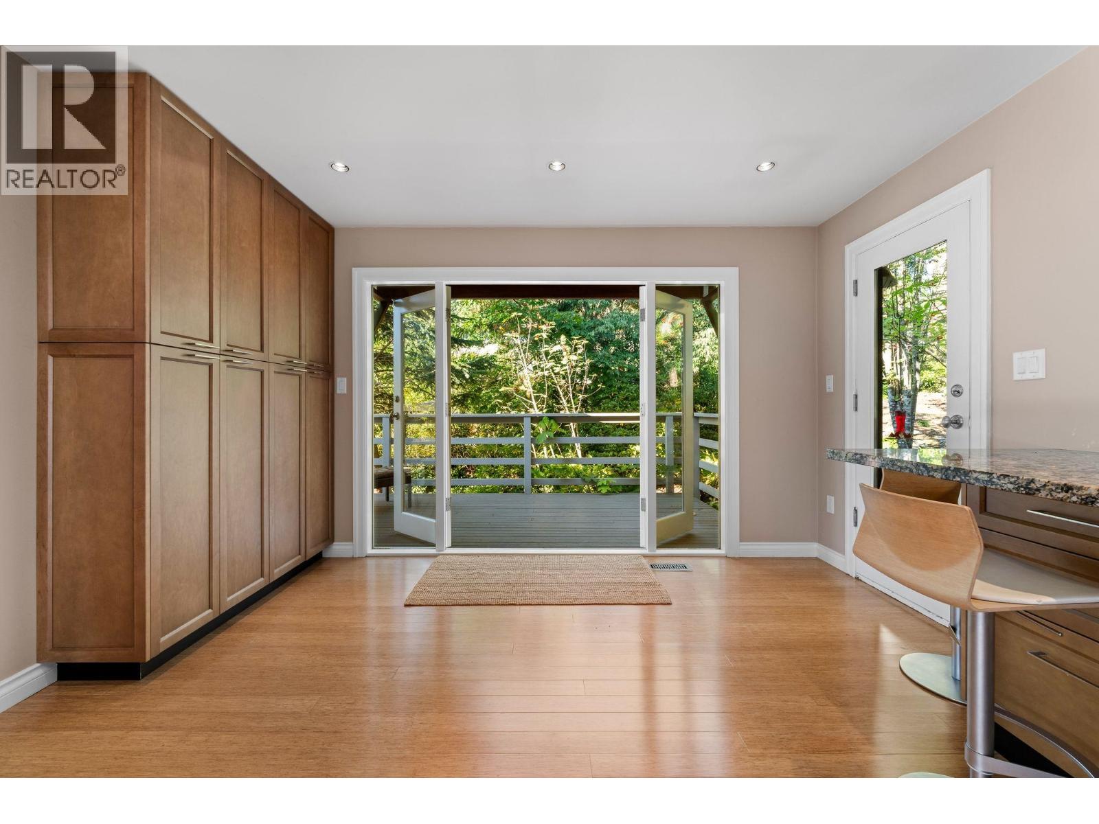 3845 Southridge Avenue, West Vancouver, British Columbia  V7V 3H9 - Photo 12 - R3163380