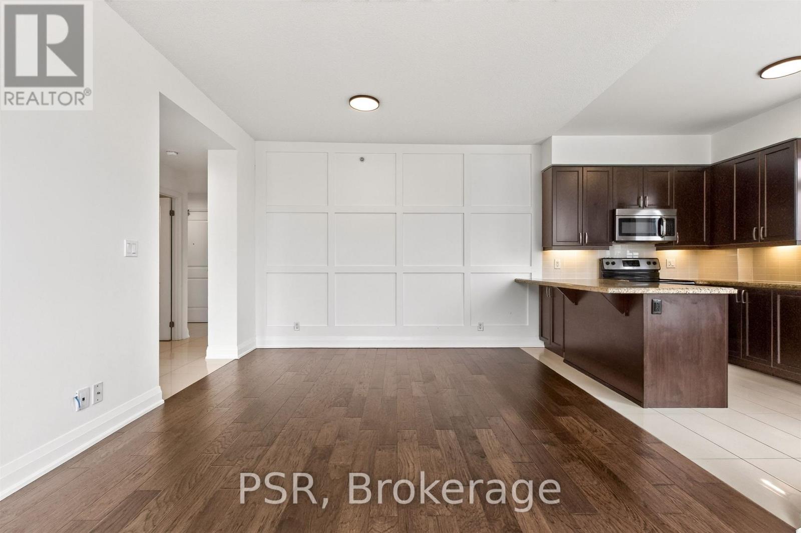 717 - 12 Woodstream Boulevard, Vaughan, Ontario  L4L 8C3 - Photo 10 - N13762618