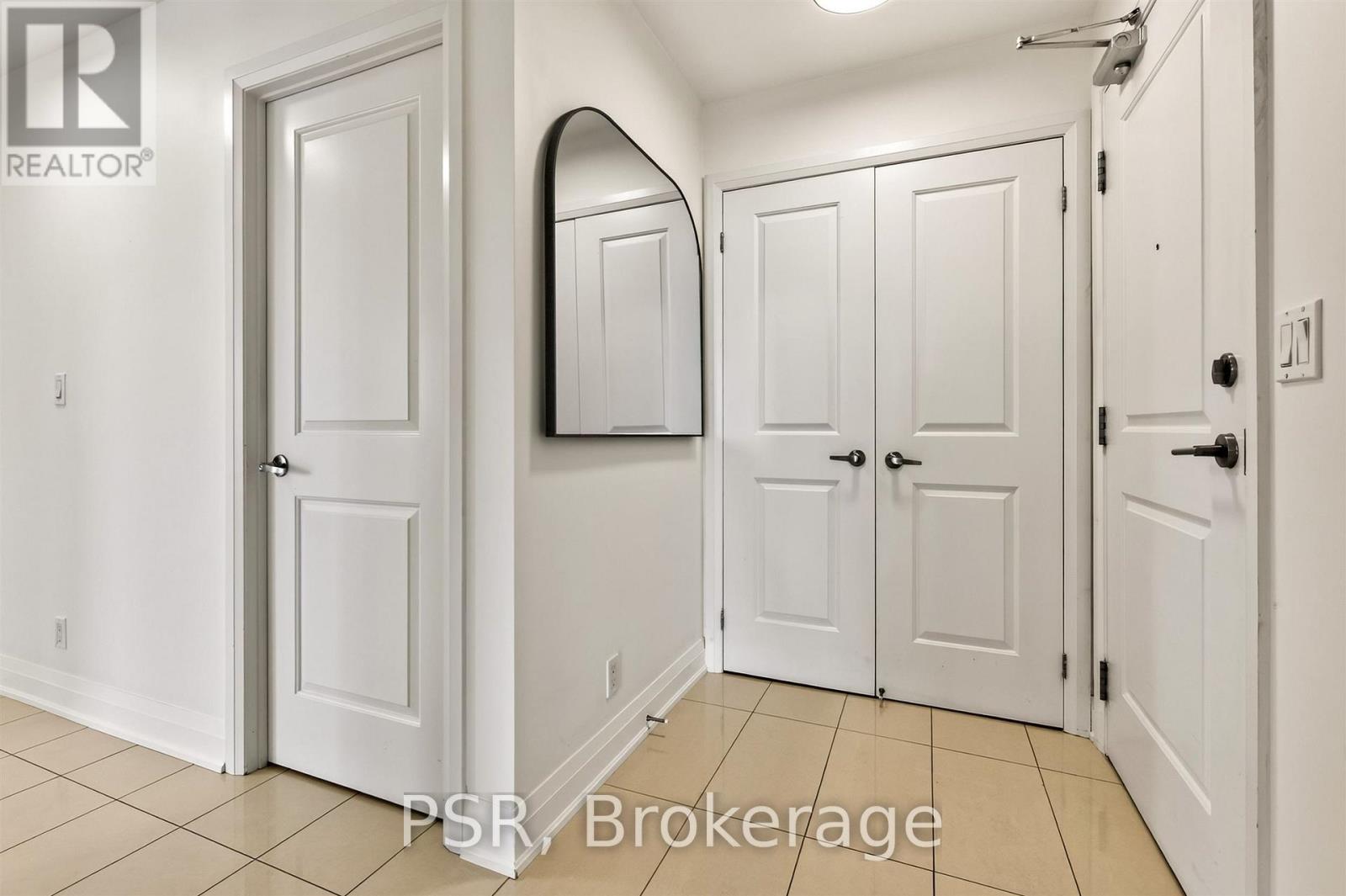 717 - 12 Woodstream Boulevard, Vaughan, Ontario  L4L 8C3 - Photo 4 - N13762618