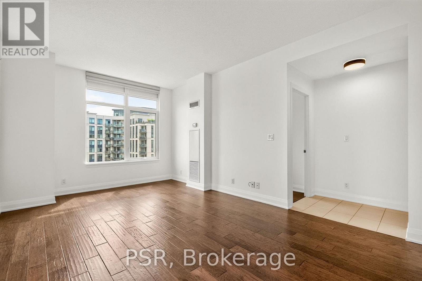 717 - 12 Woodstream Boulevard, Vaughan, Ontario  L4L 8C3 - Photo 8 - N13762618