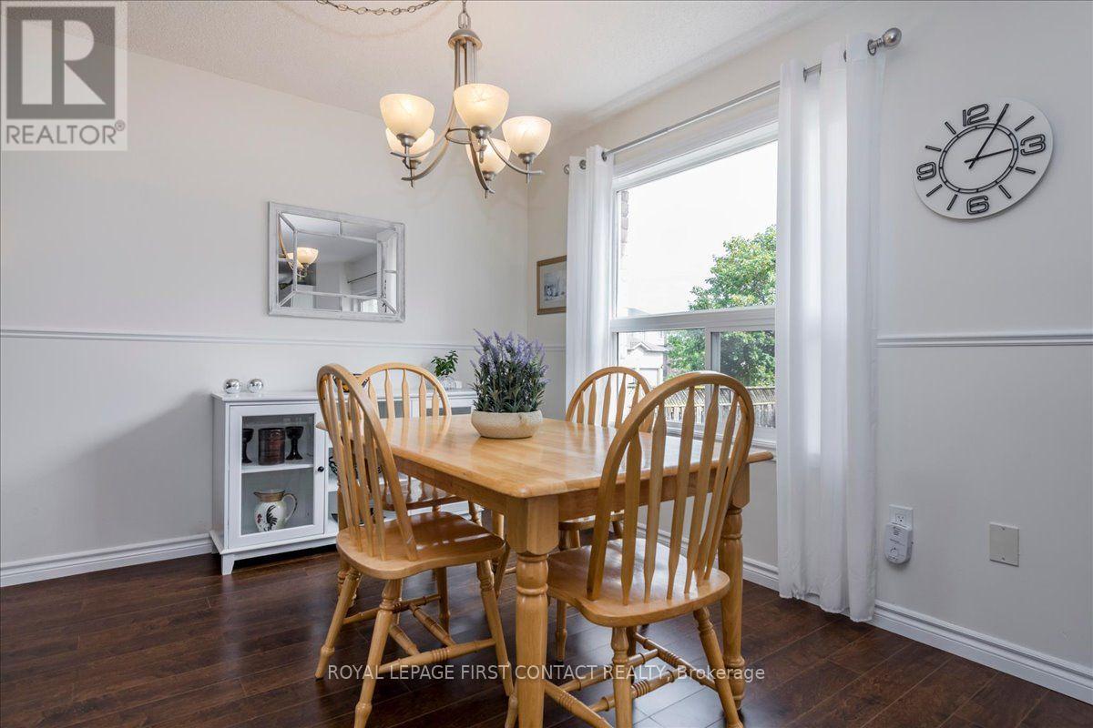 15 Sherwood Court, Barrie (Northwest), Ontario  L4N 9V2 - Photo 9 - S13762608