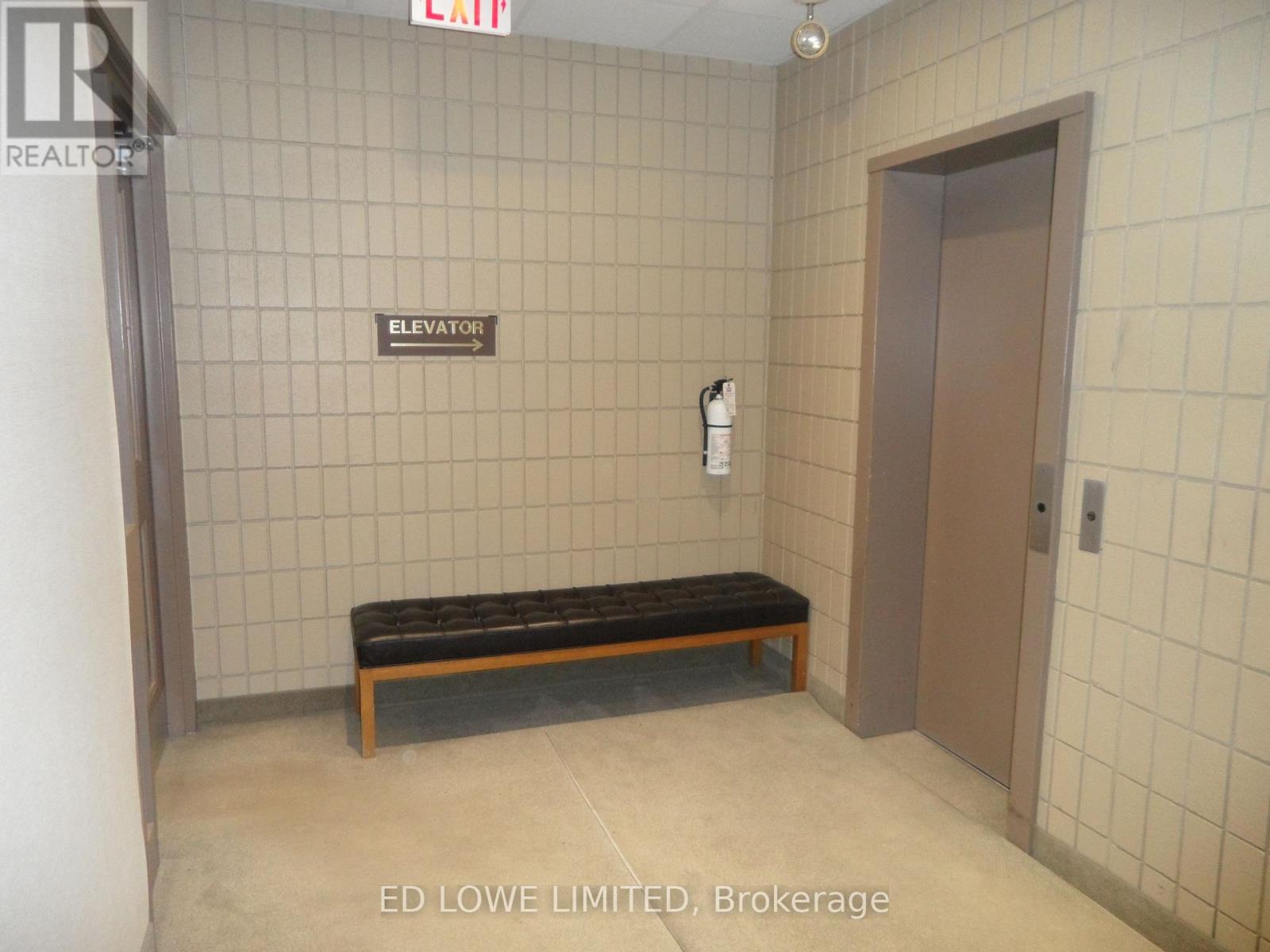 212 - 331 Bayfield Street, Barrie, Ontario  L4M 3C2 - Photo 9 - S13762724