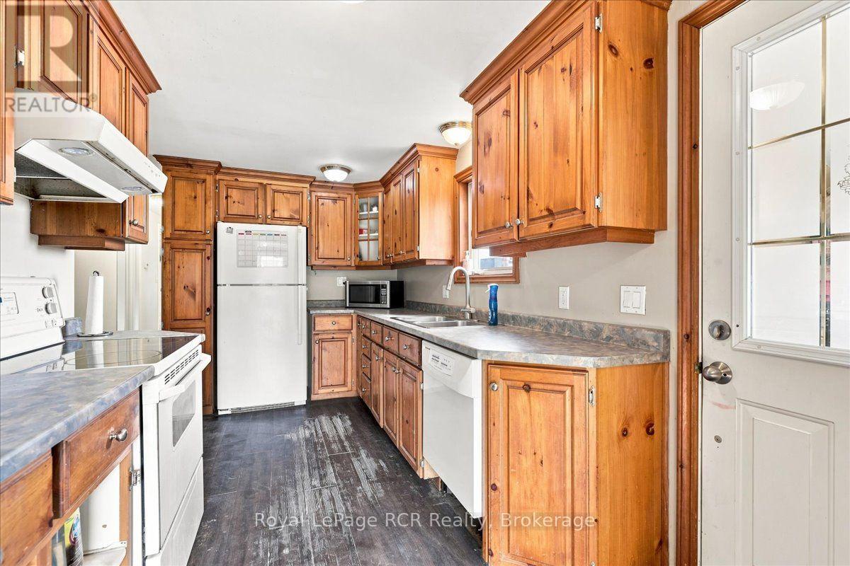 151601 Southgate Sideroad 15, Southgate, Ontario  N0G 1N0 - Photo 12 - X13762688
