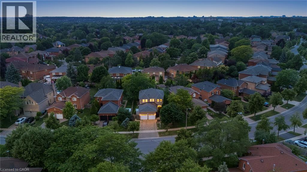4315 Credit Pointe Drive, Mississauga, Ontario  L5M 3J8 - Photo 2 - 40857592