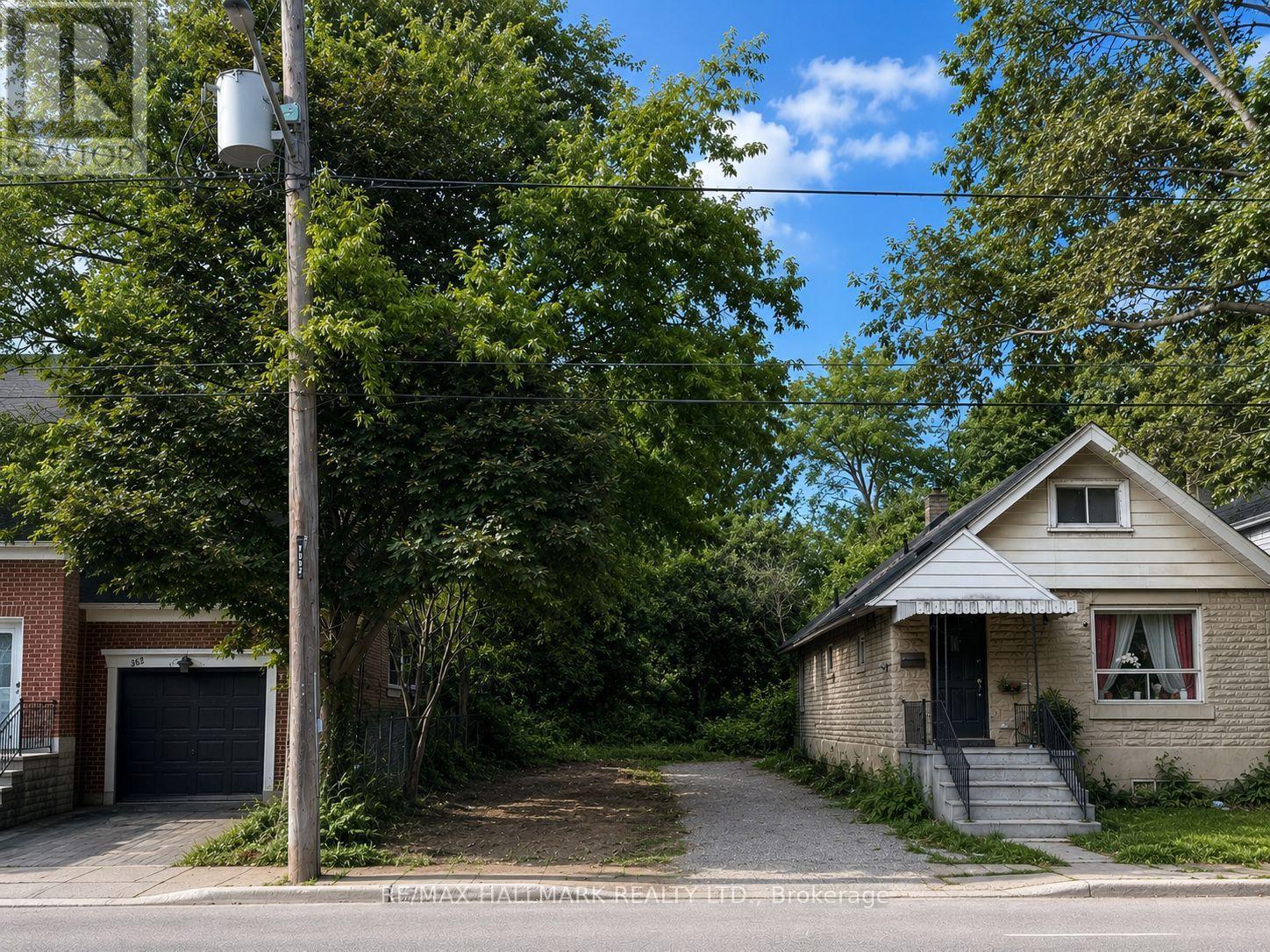 360B LAWRENCE AVENUE W, Toronto, Ontario
