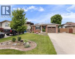18 AZAR DRIVE, Tilbury, Ontario