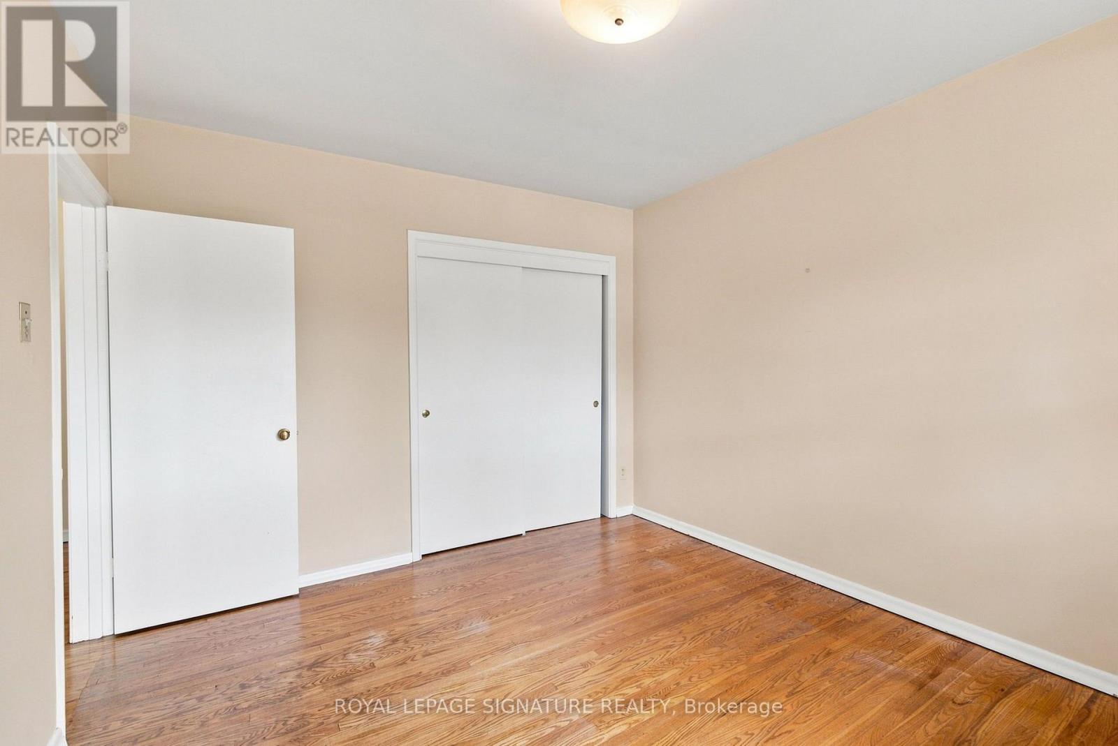1 Dalegrove Crescent, Toronto, Ontario  M9B 6A5 - Photo 23 - W13762654