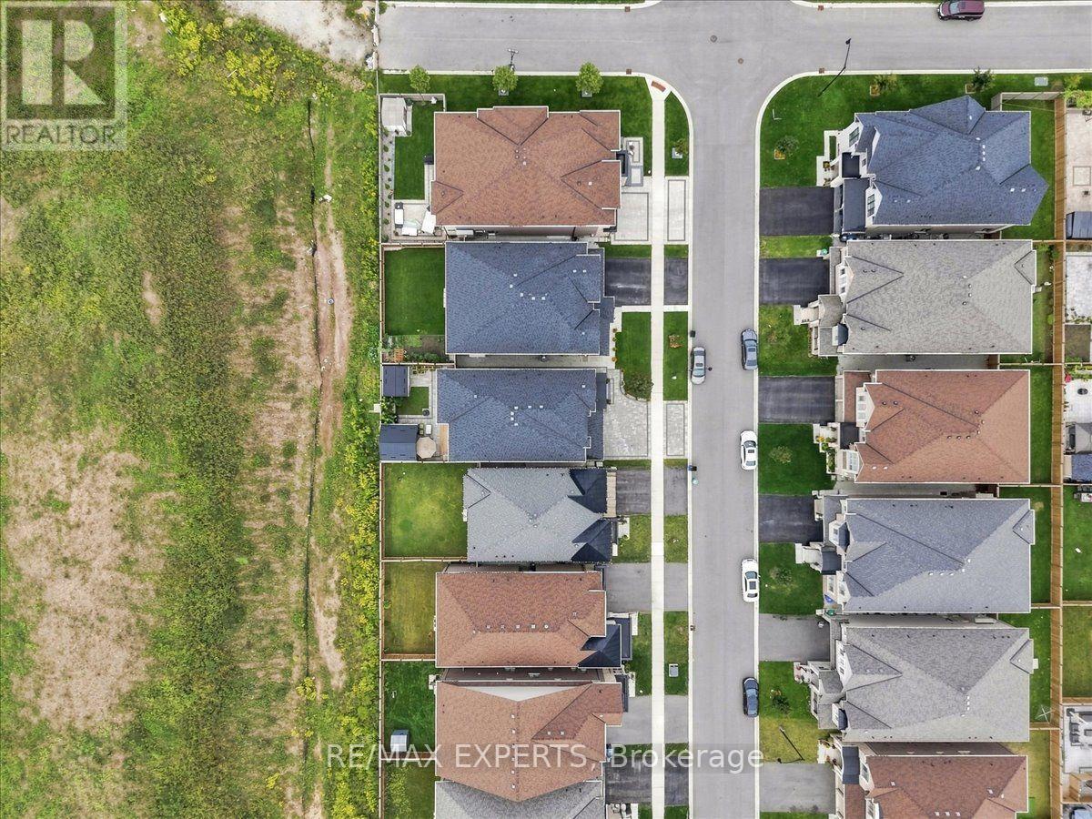 30 Midmorning Road, Brampton, Ontario  L1R 0N8 - Photo 46 - W13762686