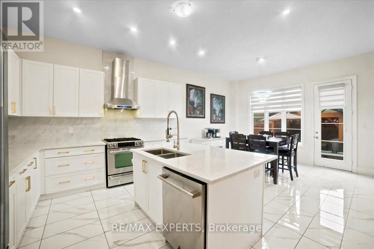 30 Midmorning Road, Brampton, Ontario  L1R 0N8 - Photo 6 - W13762686