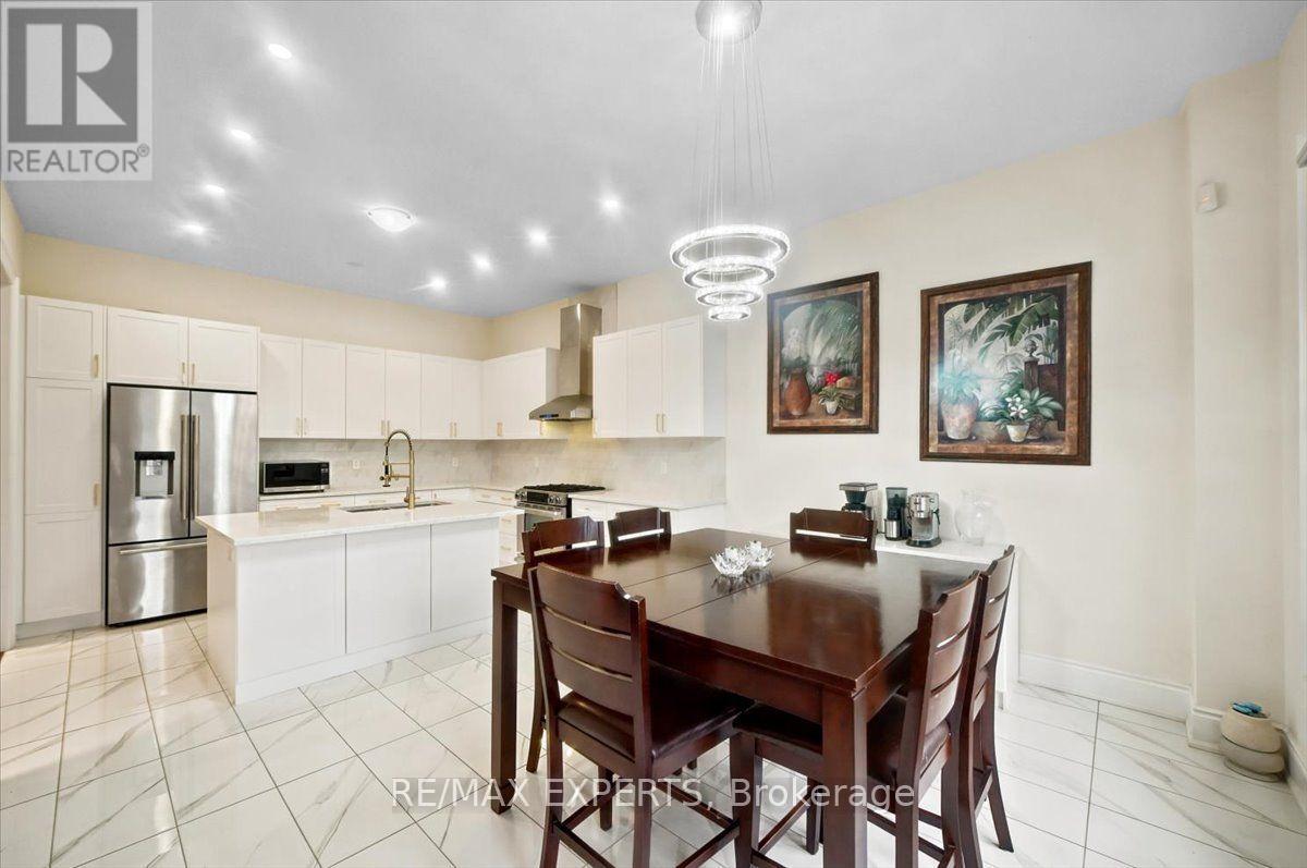 30 Midmorning Road, Brampton, Ontario  L1R 0N8 - Photo 9 - W13762686