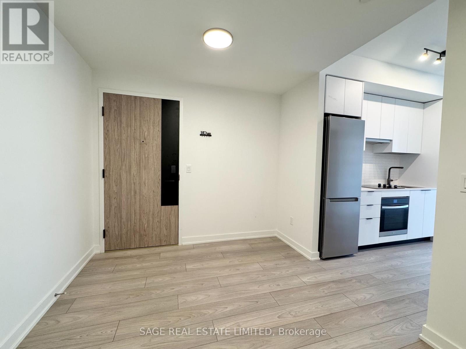433 - 1007 The Queensway, Toronto, Ontario  M8Z 0H4 - Photo 4 - W13762702