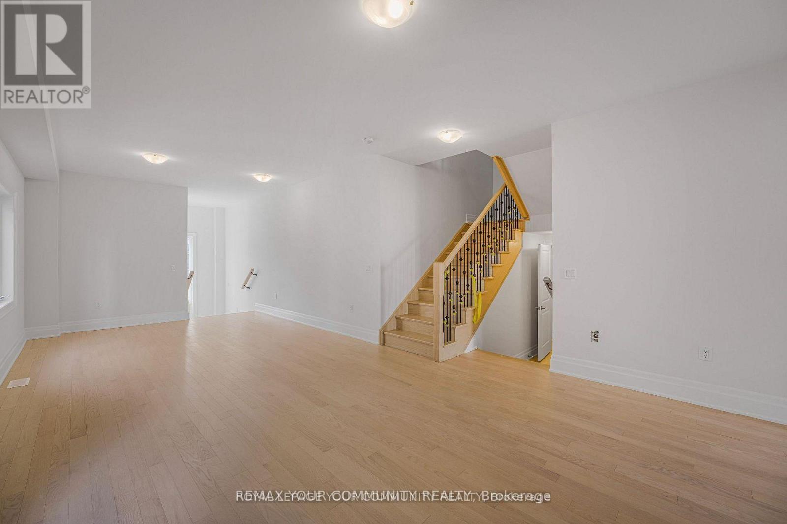 Upper - 14 Donnybrook Court, Brampton, Ontario  L7A 1W2 - Photo 6 - W13762722