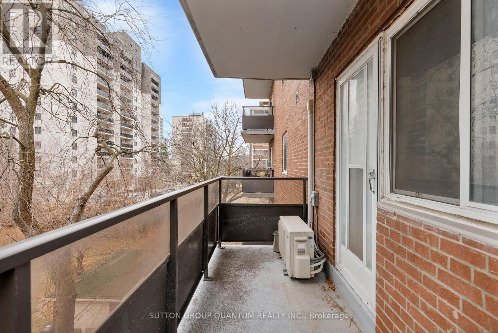 401 - 15 Elizabeth Street N, Mississauga, Ontario  L5G 2Z3 - Photo 32 - W13762738